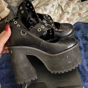 Black Platform Chunky Heels
